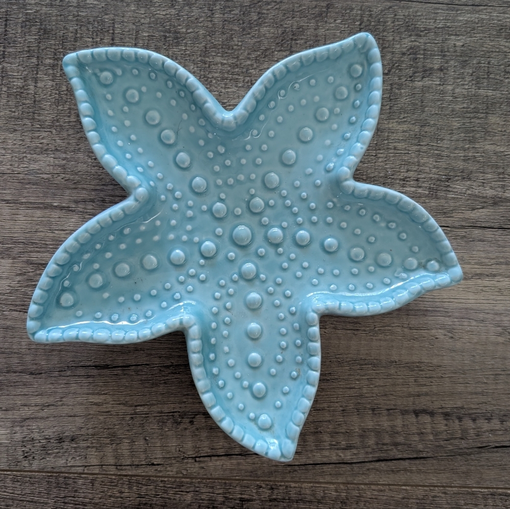 Starfish Shaped Decorative Dish . Jewelry Etc. 9.5/10" In Diameter